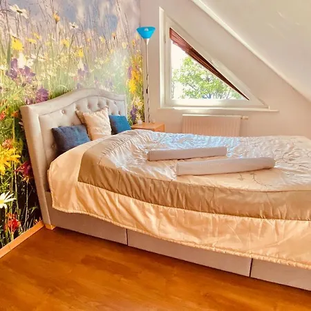 Apartment Sonnige Maisonette-wohnung Mit Blick Auf Bucht